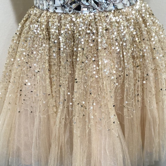 SOLD NWT Sherri Hill Dress Size 6 Nude Gold Sequin Rhinestone Mini Style 2787 - Picture 4 of 12